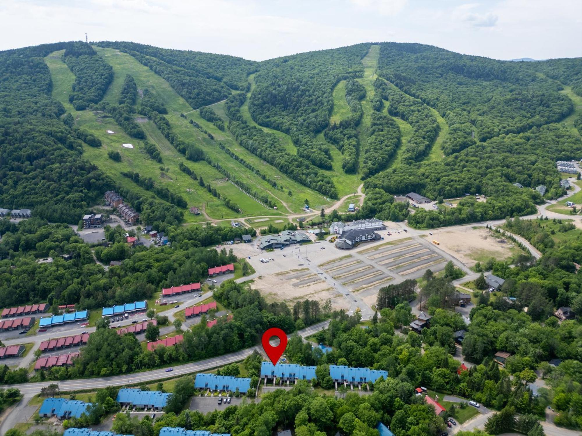 Superbe Condo Face Aux Pentes De Ski Stoneham!!! المظهر الخارجي الصورة